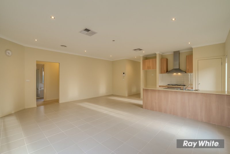 Photo - 10 Granya Street, Tarneit VIC 3029 - Image 11