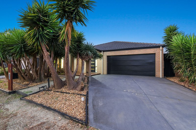 Photo - 10 Grebe Way, Williams Landing VIC 3027 - Image 2