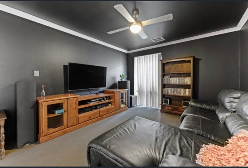 Photo - 10 Greenock Road, Baldivis WA 6171 - Image 9