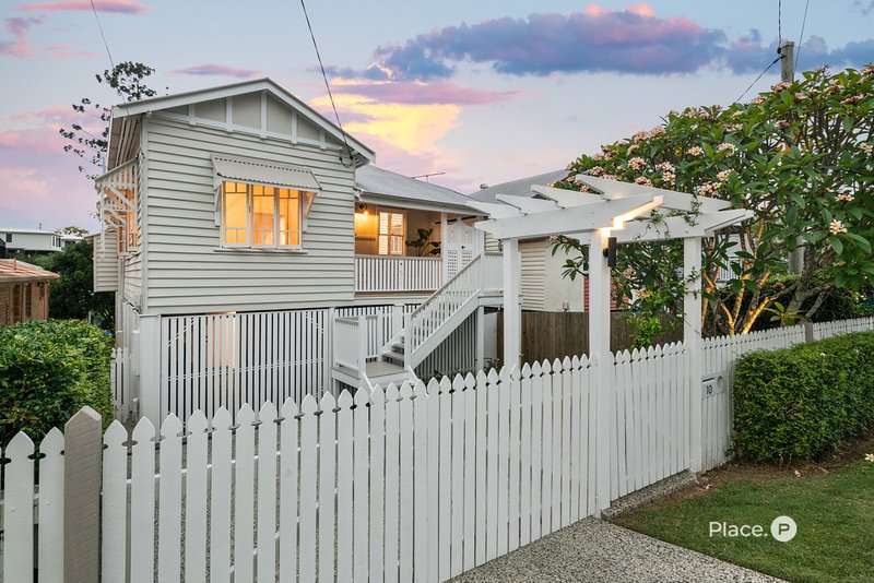 10 Greens Road, Coorparoo QLD 4151