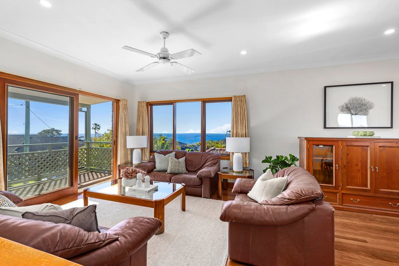 Photo - 10 Grevillea Street, Collaroy Plateau NSW 2097 - Image 4