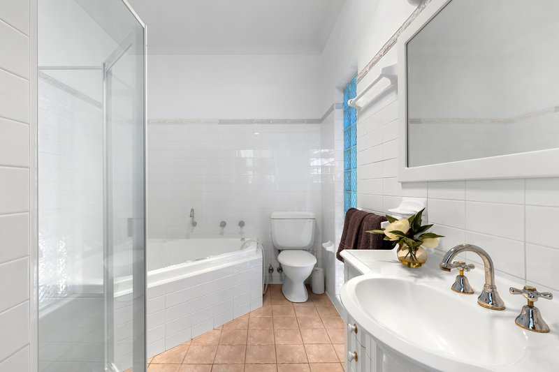 Photo - 10 Grevillea Street, Collaroy Plateau NSW 2097 - Image 10