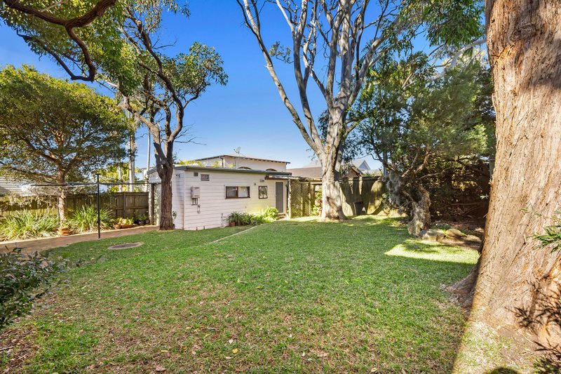 Photo - 10 Grevillea Street, Collaroy Plateau NSW 2097 - Image 12