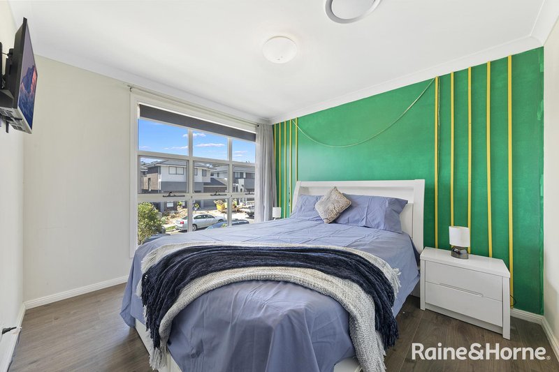 Photo - 10 Guild Avenue, Leppington NSW 2179 - Image 10