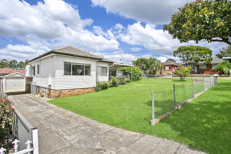 Photo - 10 Gum Street, Greystanes NSW 2145 - Image 8