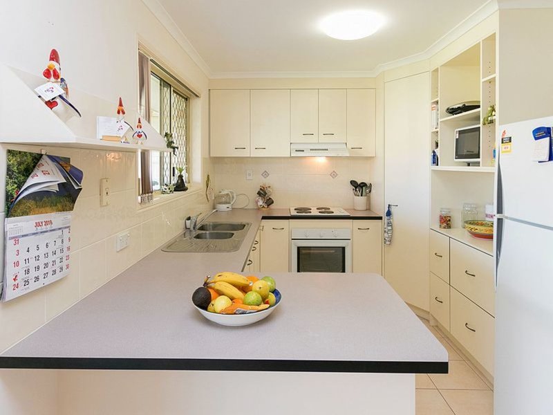 Photo - 10 Gumtree Drive, Urraween QLD 4655 - Image 12