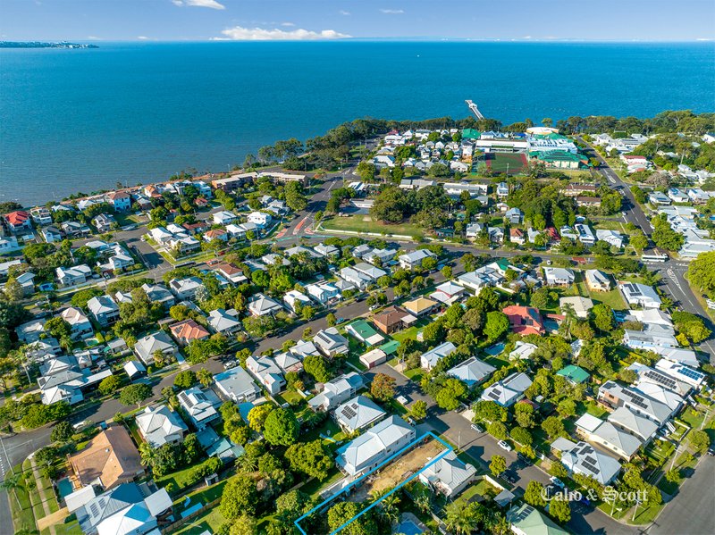 Photo - 10 Guy Street, Shorncliffe QLD 4017 - Image 3