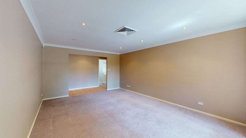 Photo - 10 Gwydir Court, Dubbo NSW 2830 - Image 6