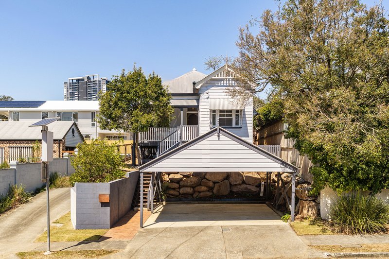 Photo - 10 Haig Road, Milton QLD 4064 - Image 1