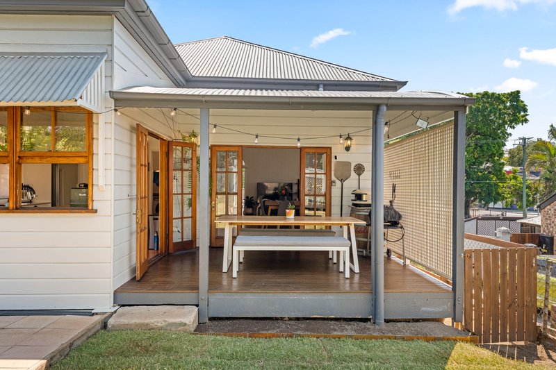 Photo - 10 Haig Road, Milton QLD 4064 - Image 9