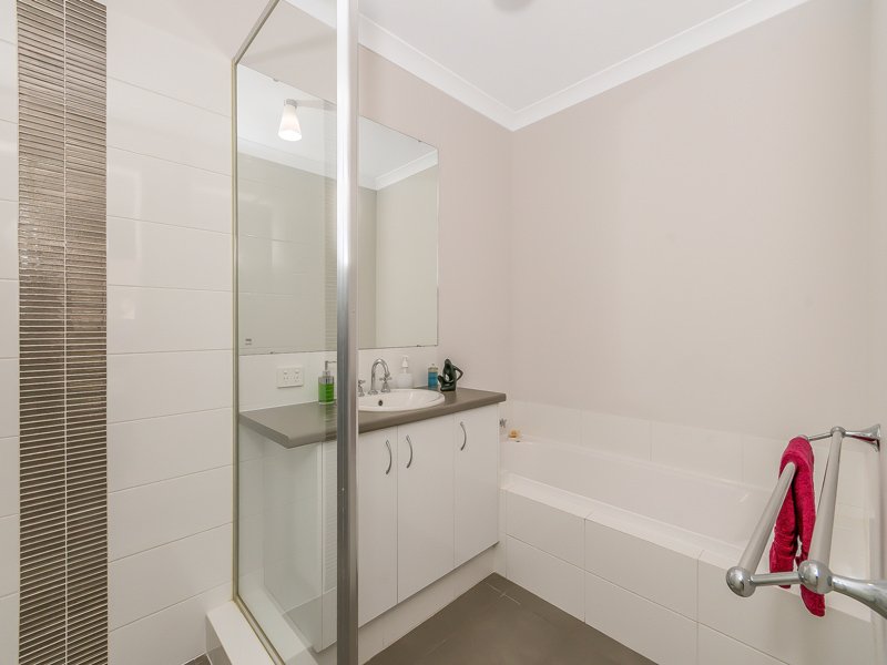 Photo - 10 Haley Mews, Baldivis WA 6171 - Image 16