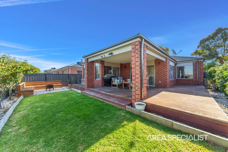 Photo - 10 Half Moon Crescent, Pakenham VIC 3810 - Image 23