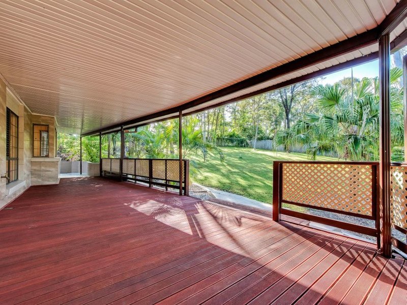 Photo - 10 Hallett Avenue, Camira QLD 4300 - Image 20