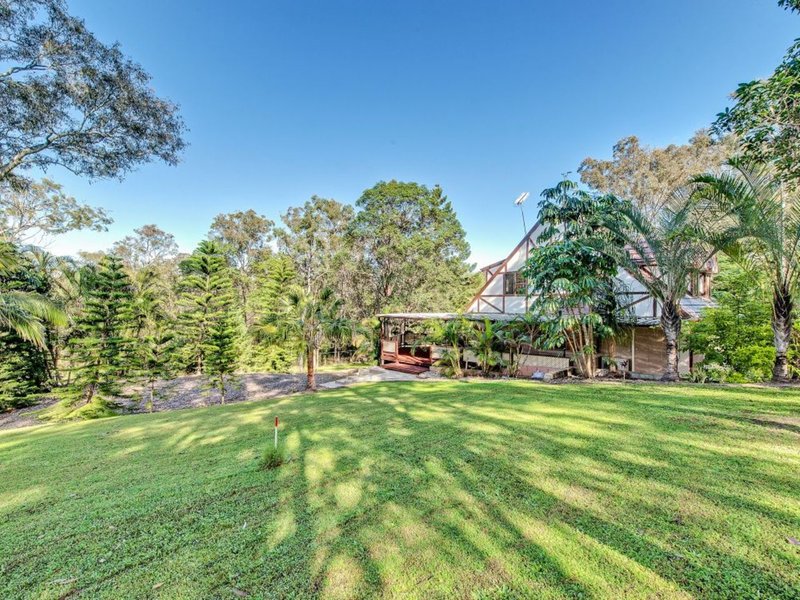 Photo - 10 Hallett Avenue, Camira QLD 4300 - Image 22