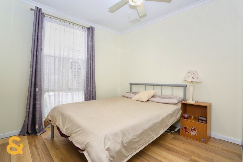 Photo - 10 Hallston Court, Meadow Heights VIC 3048 - Image 5