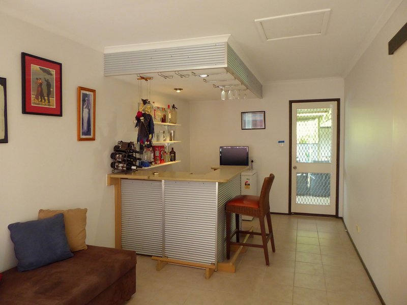 Photo - 10 Halyard Ct , Deception Bay QLD 4508 - Image 8