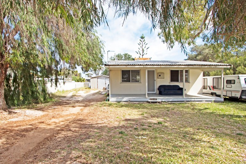 10 Hamersley Street, Jurien Bay WA 6516