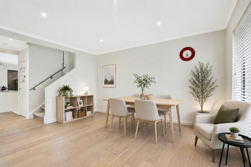 Photo - 10 Harcrest Boulevard, Wantirna South VIC 3152 - Image 1