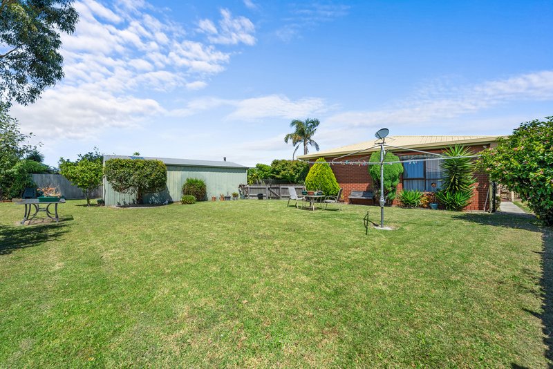 Photo - 10 Hardie Street, Lakes Entrance VIC 3909 - Image 15