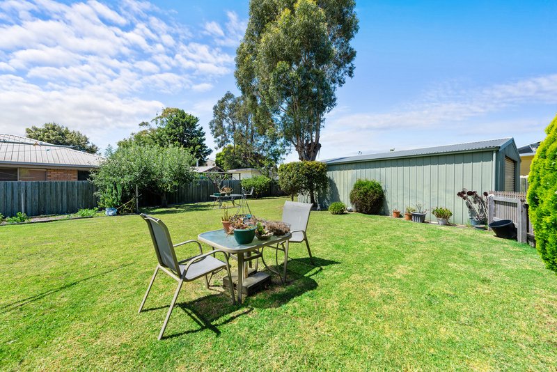 Photo - 10 Hardie Street, Lakes Entrance VIC 3909 - Image 16