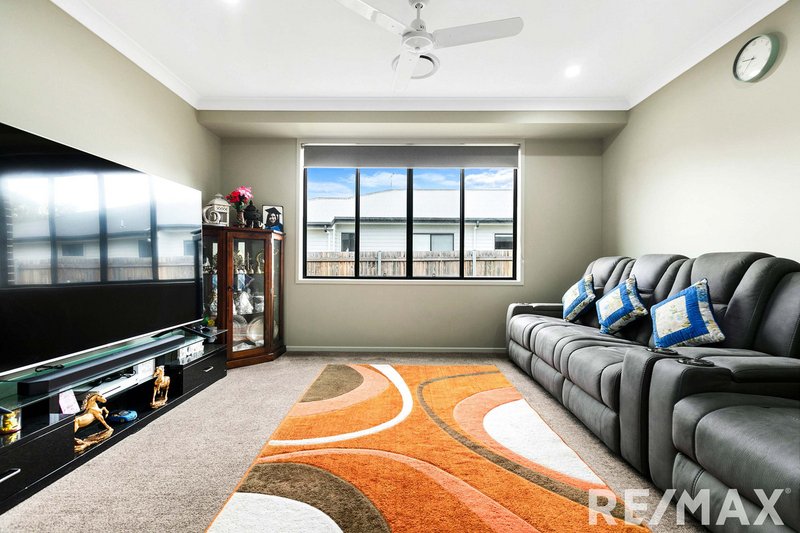 Photo - 10 Harmony Avenue, Urraween QLD 4655 - Image 7