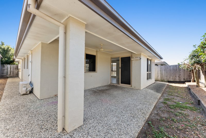 Photo - 10 Hartley Crescent, North Lakes QLD 4509 - Image 12