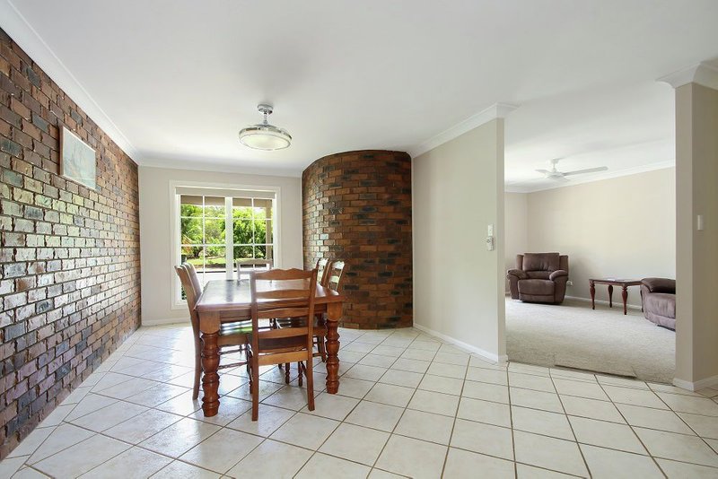 Photo - 10 Hawk Street, Moodlu QLD 4510 - Image 5