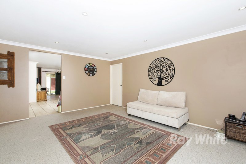 Photo - 10 Hawthorne Close, Toronto NSW 2283 - Image 3