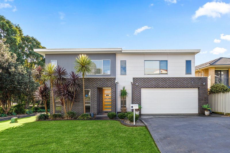 10 Hayman Crescent, Shell Cove NSW 2529