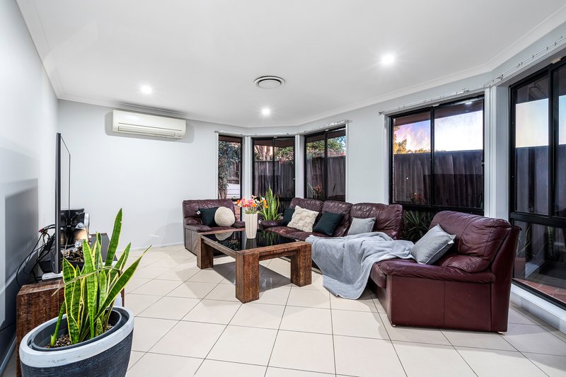 Photo - 10 Hazelton Avenue, Kellyville Ridge NSW 2155 - Image 5