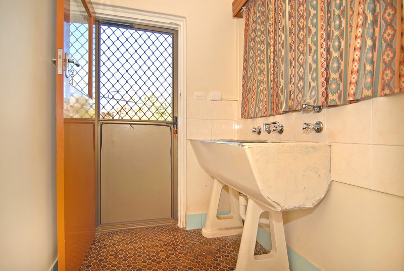 Photo - 10 Hazelwood Avenue, Hectorville SA 5073 - Image 12