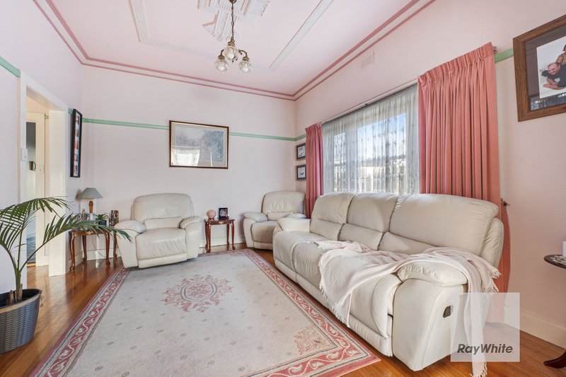 Photo - 10 Henderson Road, Tullamarine VIC 3043 - Image 10