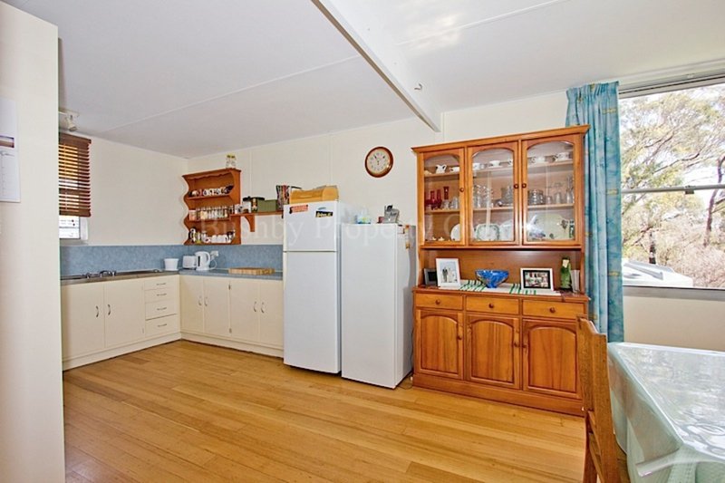 Photo - 10 Henry Street, Lulworth TAS 7252 - Image 8