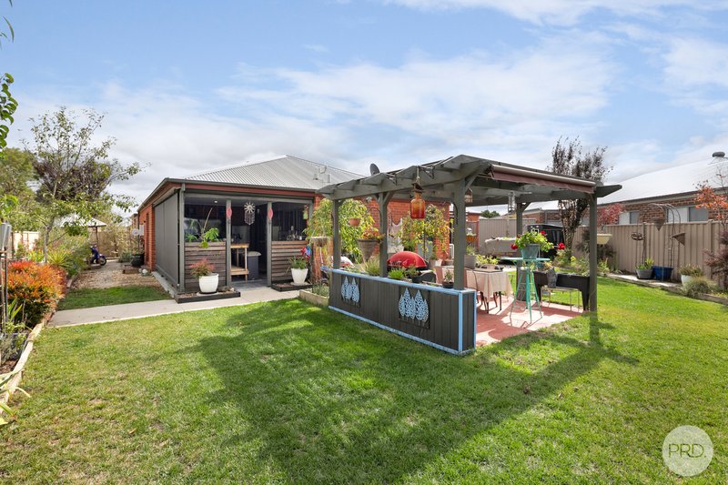 Photo - 10 Heppner Court, Sebastopol VIC 3356 - Image 11