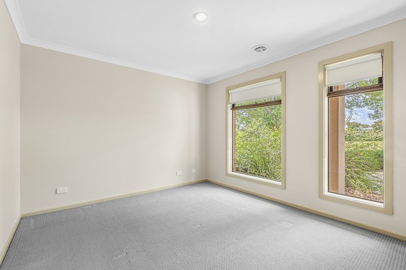 Photo - 10 Heracles Lane, Cranbourne West VIC 3977 - Image 7