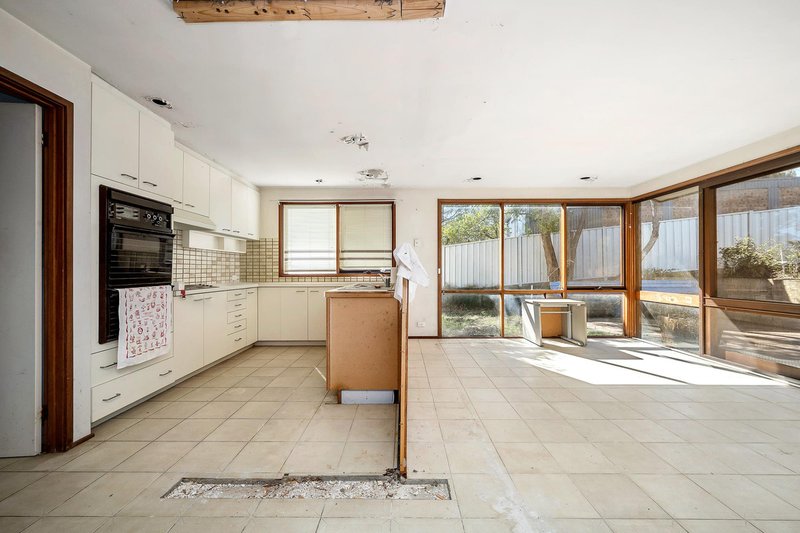 Photo - 10 Herington Street, Gowrie ACT 2904 - Image 2