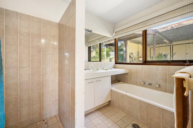 Photo - 10 Herington Street, Gowrie ACT 2904 - Image 6