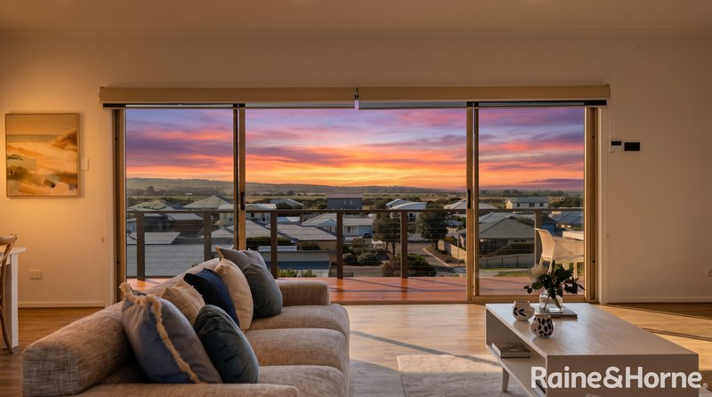 Photo - 10 Hero Avenue, Middleton SA 5213 - Image 10