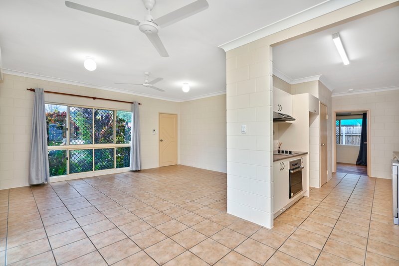 Photo - 10 Hester Street, Edmonton QLD 4869 - Image 3