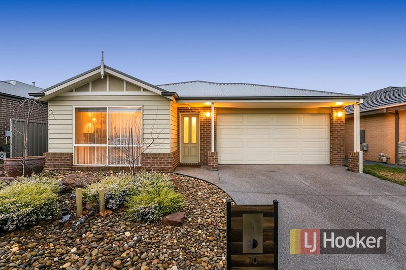 10 Hewitt Street, Cranbourne East VIC 3977