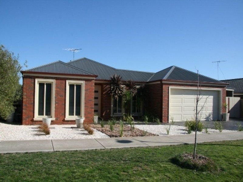 10 Heywood Court, Leopold VIC 3224