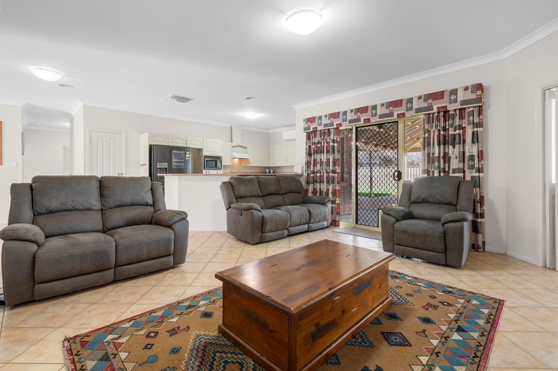Photo - 10 Higgins Road, Angle Vale SA 5117 - Image 9