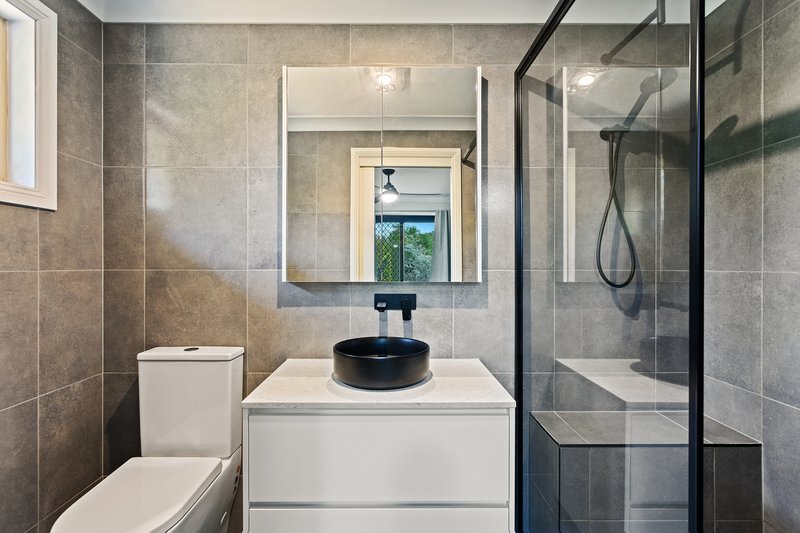 Photo - 10 Highland Park Road, Meringandan West QLD 4352 - Image 10