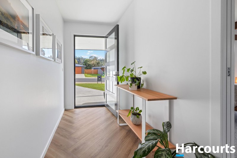 Photo - 10 Hill View Way, West Ulverstone TAS 7315 - Image 4