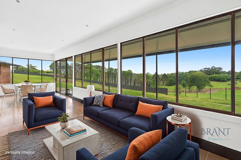 Photo - 10 Hilltop Crescent, Maleny QLD 4552 - Image 10