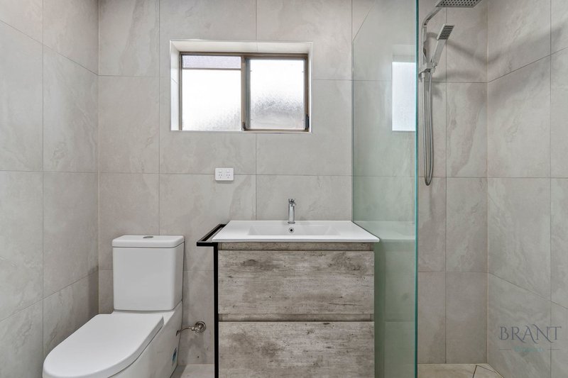 Photo - 10 Hilltop Crescent, Maleny QLD 4552 - Image 15