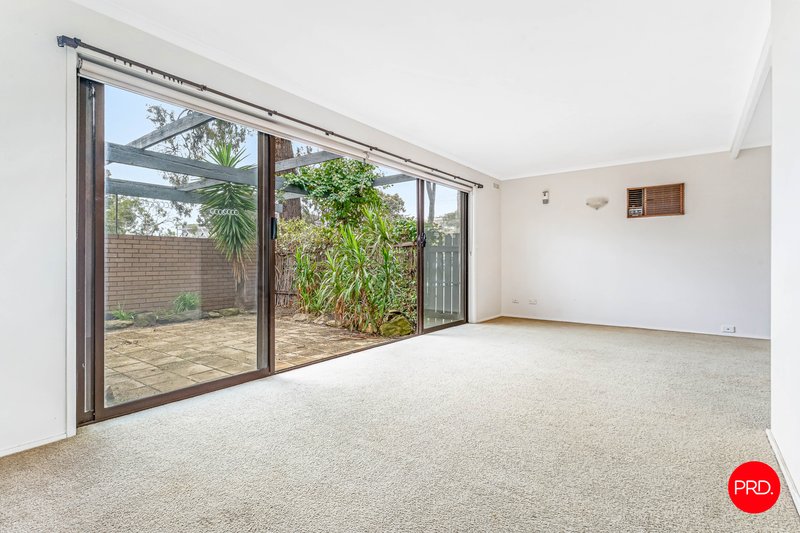 Photo - 10 Hillview Street, Flora Hill VIC 3550 - Image 2