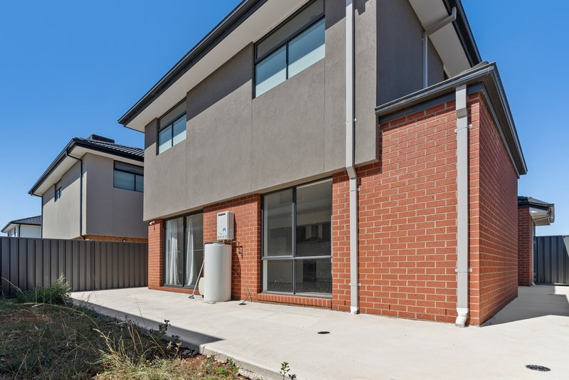 Photo - 10 Himalayas Street, Truganina VIC 3029 - Image 14