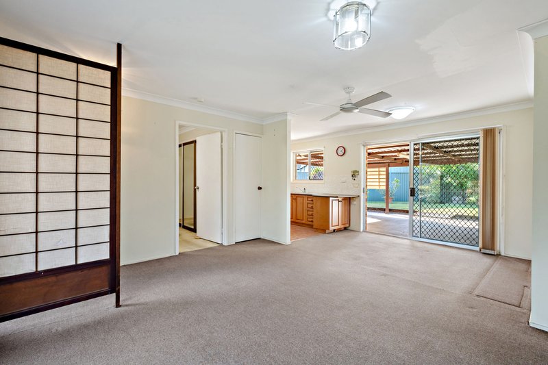 Photo - 10 Hobury Street, Bald Hills QLD 4036 - Image 7