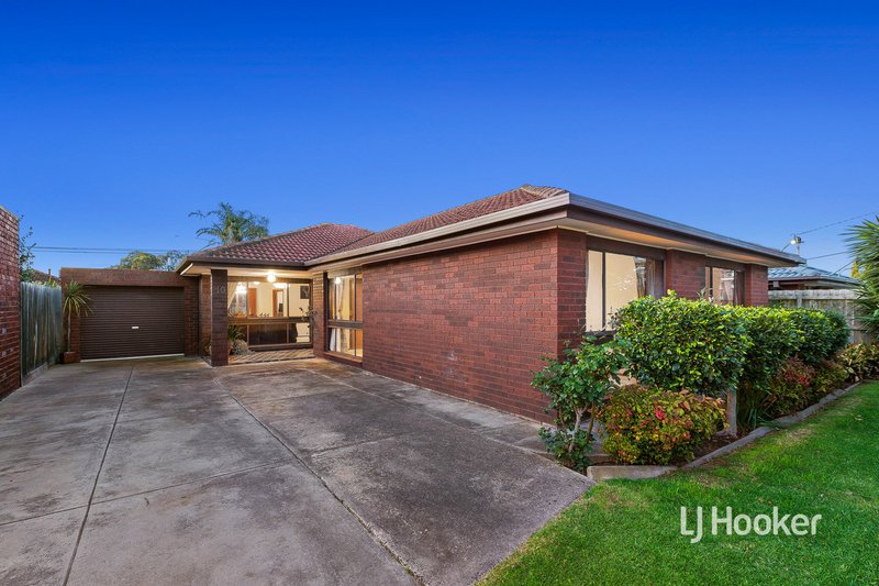 10 Hoddle Way, Altona Meadows VIC 3028